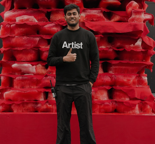 The Ultimate Guide to Sweatshirts and Premium T-Shirts for Everyday Comfort